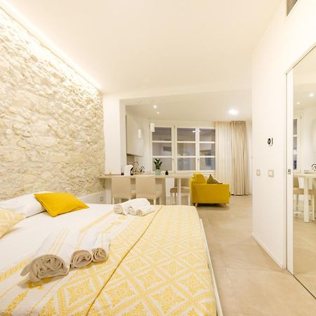 Suite Il Sole In Pieno Centro Storico In Cagliari Bagian luar foto